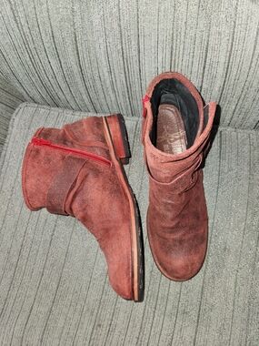🍉Felmini 40 Ankle Booties in Rusty Red.